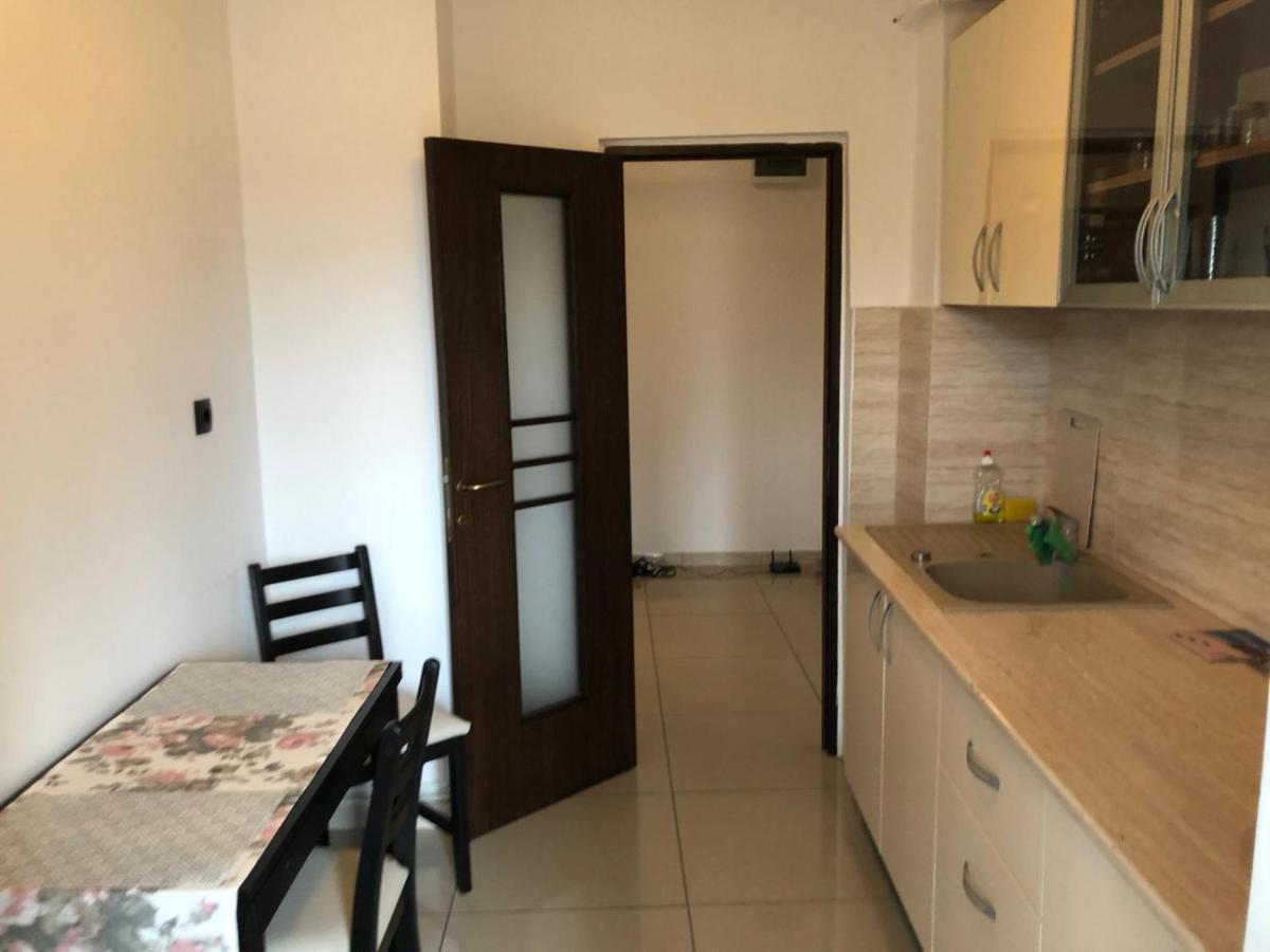 Page2 Apartament Targoviste Exteriér fotografie